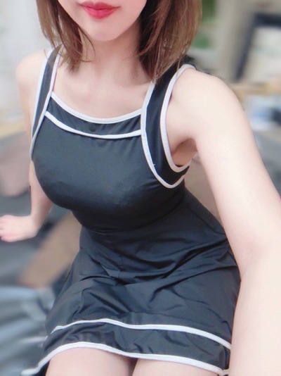 【美人秘書妻】ななさんの写真